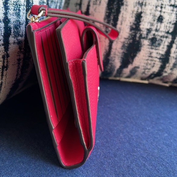 Kate Spade leila medium universal phone wristlet - Picture 5 of 16